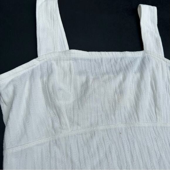 Maeve Callie Tank Top White side buttons - Picture 2 of 10